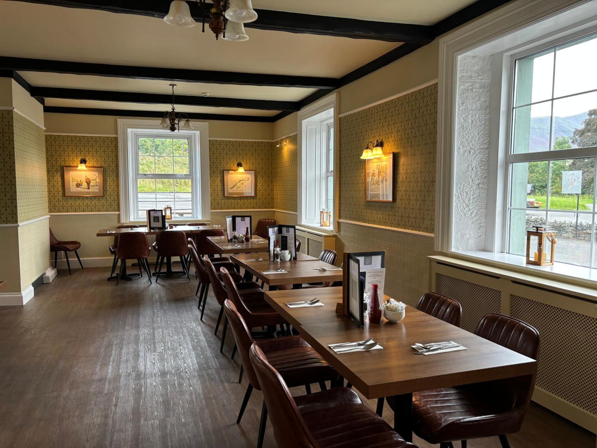 Lake District Castle Inn Bassenthwaite Exterior photo